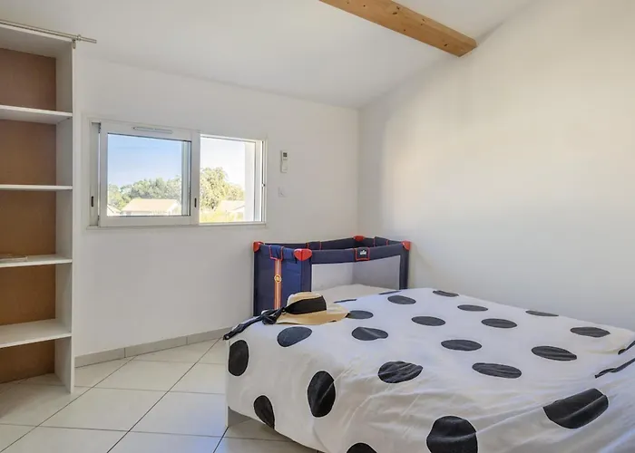 别墅 Paesolu 切尔维奥内